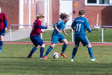 Bild 169 - B-Juniorinnen VfL Oldesloe - Krummesser SV _ Ergebnis: 4:0